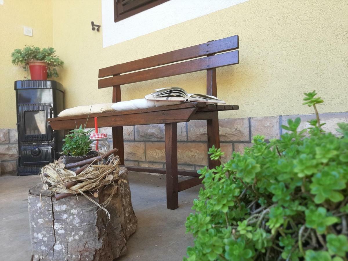 Apartmani Klaric Zara Esterno foto
