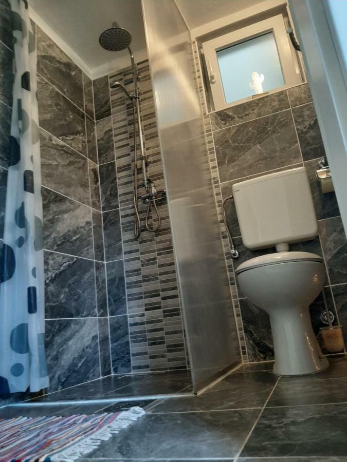 Apartmani Klaric Zara Esterno foto